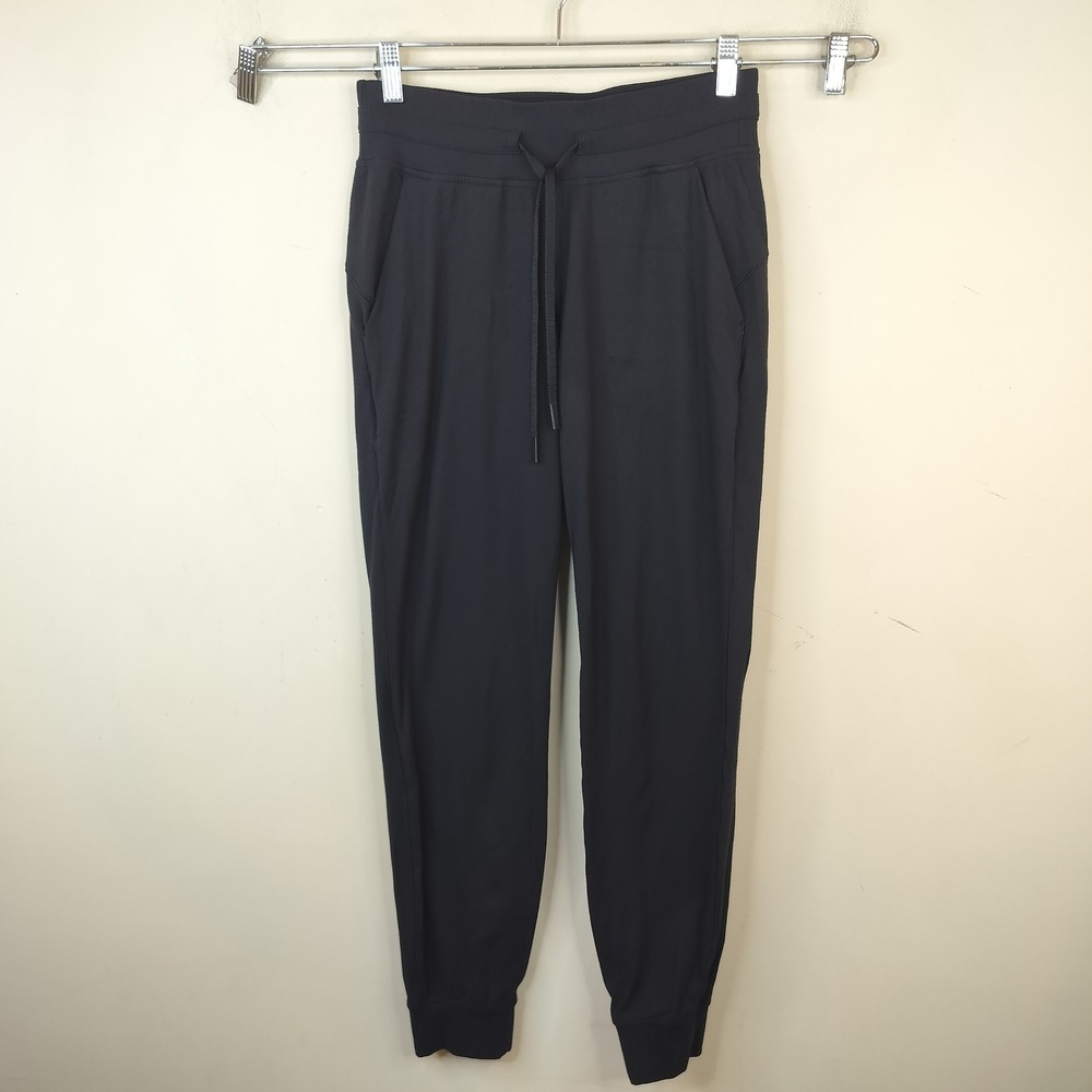 Lululemon Ready to Rulu Jogger Size 4 Drawstring Pockets Athletic Black
